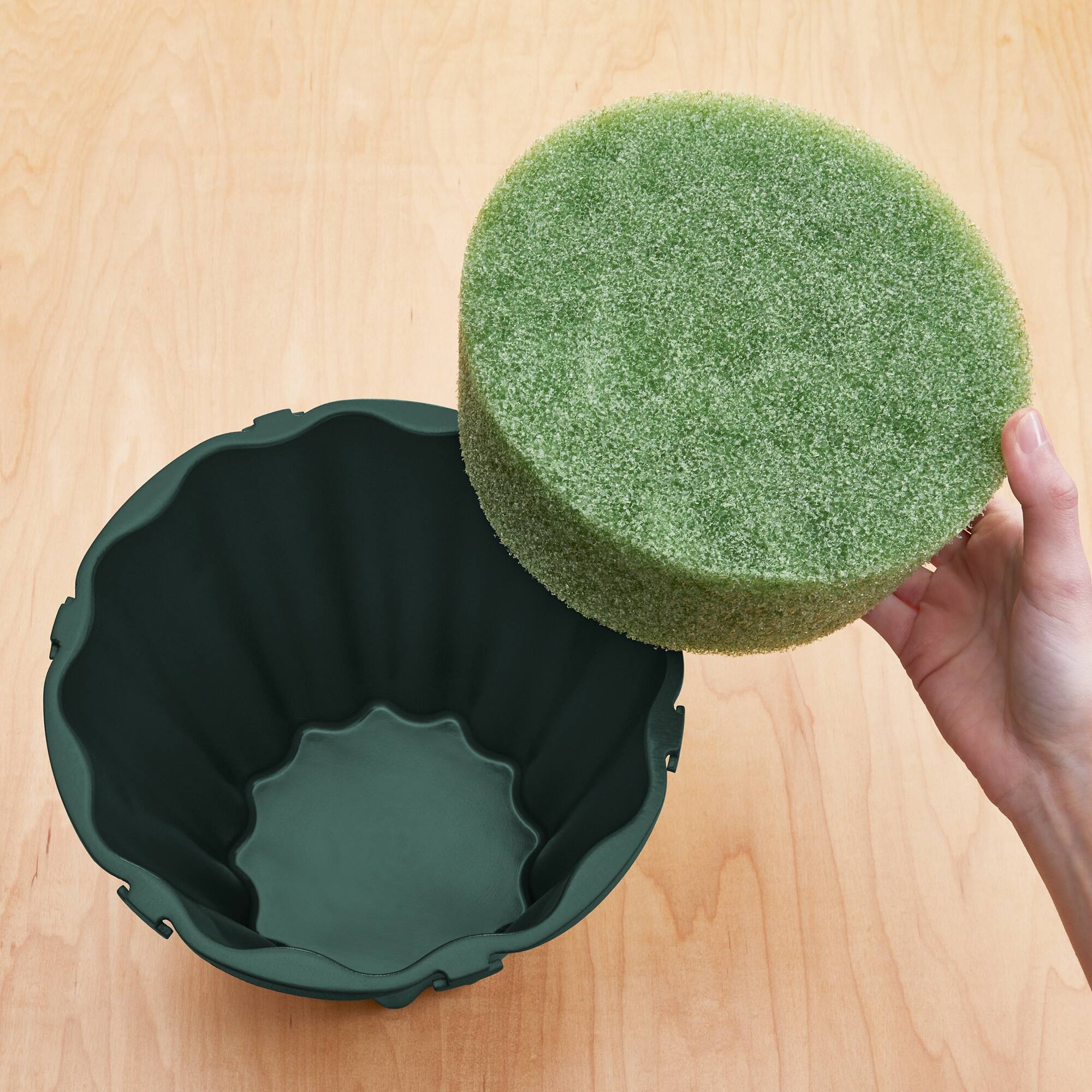 FloraCraft® Easy Anchor Plastic Floral Container